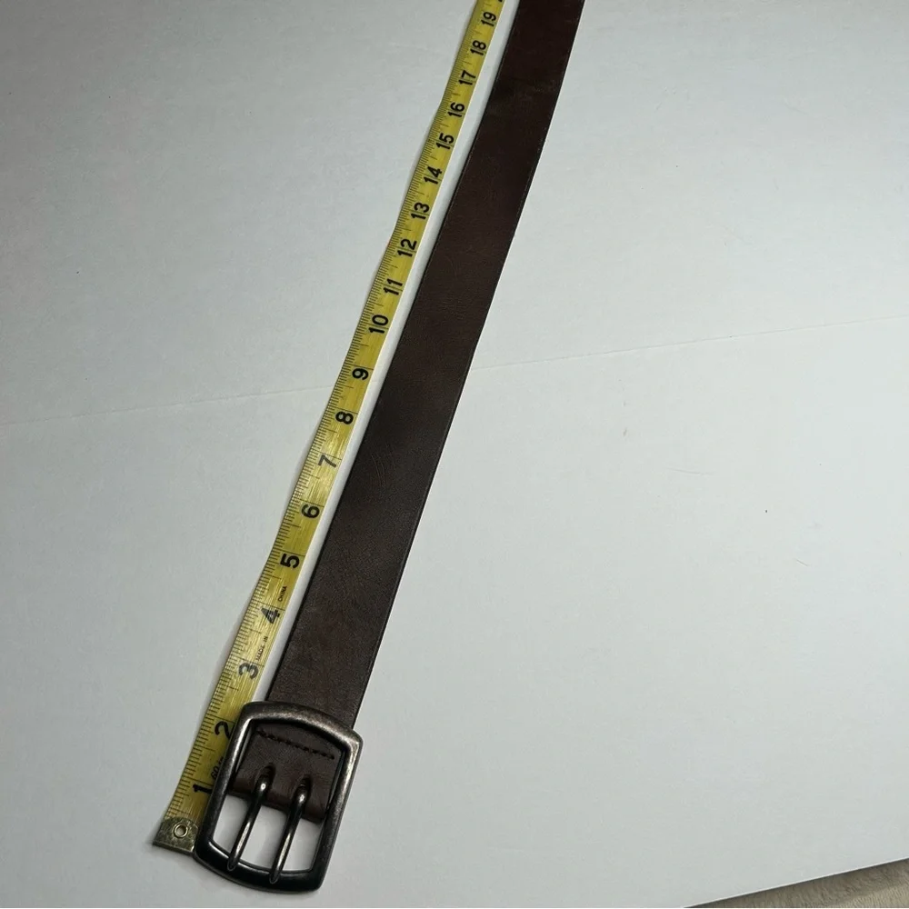 Old Navy Brown Men's SZ S Leather Belt Western Country Timeless Everyday Casual